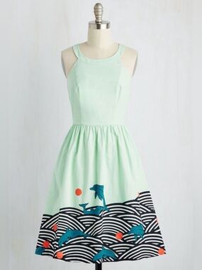 ModCloth Dolphin Waves Print Jewel Neck Halter A-Line Dress Pockets Size Medium